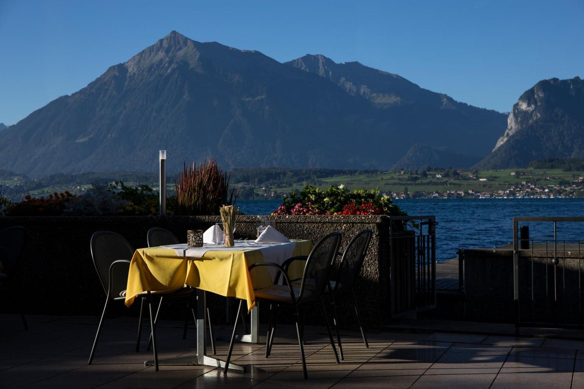 Hotel Restaurant Bellevue Au Lac Thun Exteriér fotografie