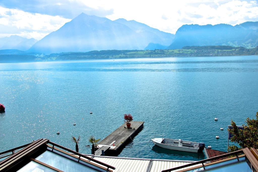 Hotel Restaurant Bellevue Au Lac Thun Exteriér fotografie